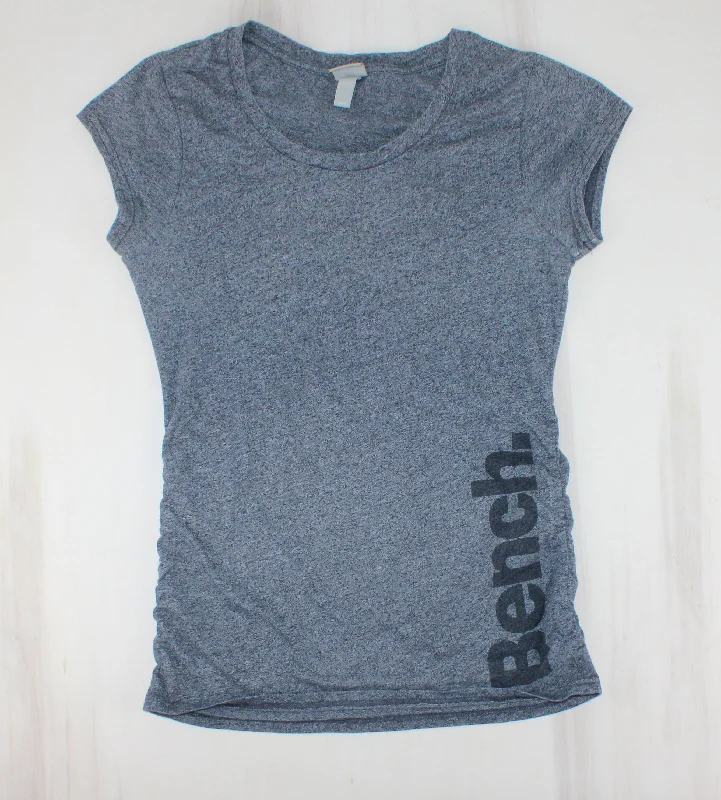 BENCH GREY TSHIRT LADIES SIZE MEDIUM PRE-LOVED-- Elegant Classic Vintage