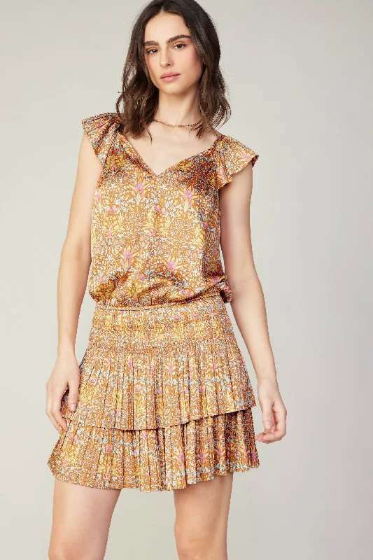 Sweetheart Smocked Mini Dress Chic Sleeveless Mini Dress