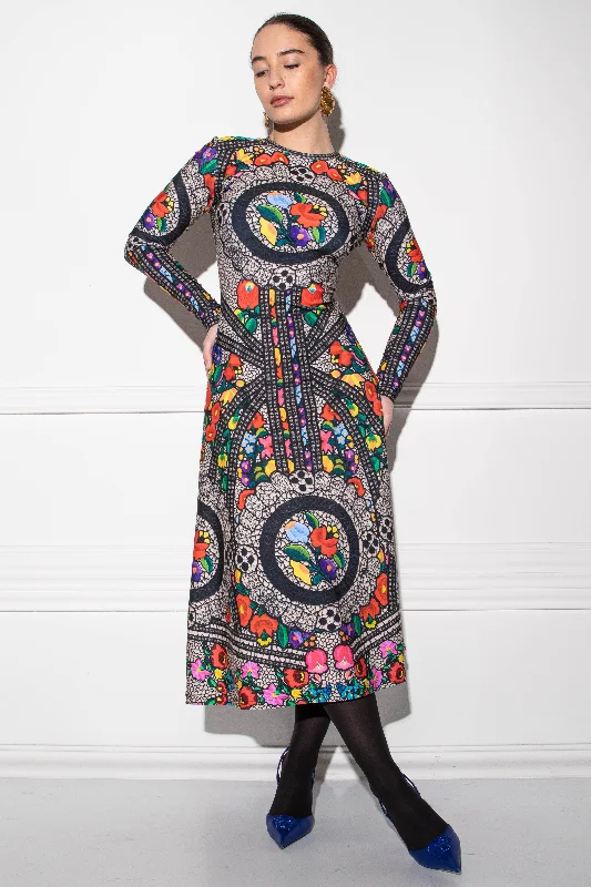Tilla Kalocsai Black dress Tunics Practical durable