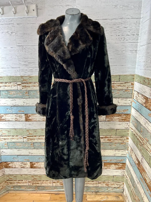 70s Crushed Velvet Wrap Coat by Borgazia Jersey Tulle Batik