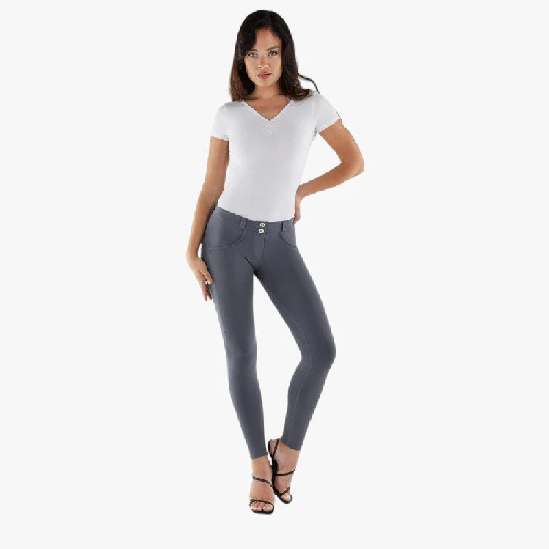 Freddy Wr.Up Skinny Push Up Organic Cotton Trousers With Regular Waist Pewter Trousers Formal Black Freddy Wr.Up Skinny Push Up Organic Cotton Trousers With Regular Waist Pewter Trousers Formal Black