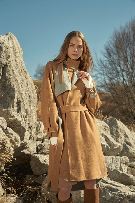 Double Beaver Long Coat Pleated Ruffled tiered