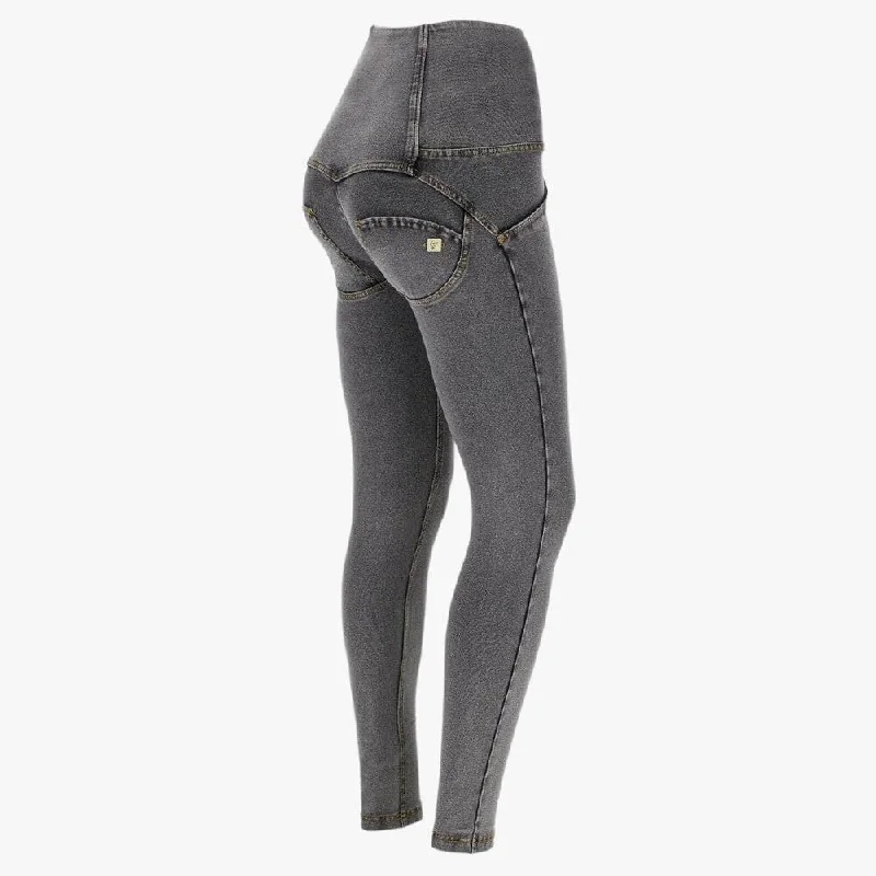 Freddy Womens Superskinny Push Up Organic Cotton Trousers With High Waist Grey Trousers Wedding White Freddy Womens Superskinny Push Up Organic Cotton Trousers With High Waist Grey Trousers Wedding White