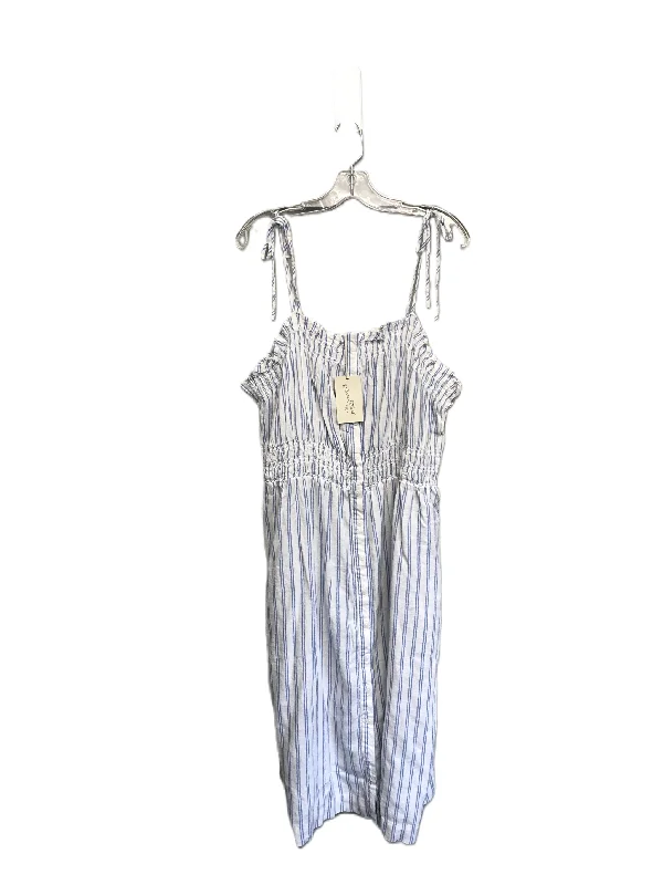 Dress Casual Midi By Universal Thread  Size: 1x Trendy Smocked Waist Midi Dress