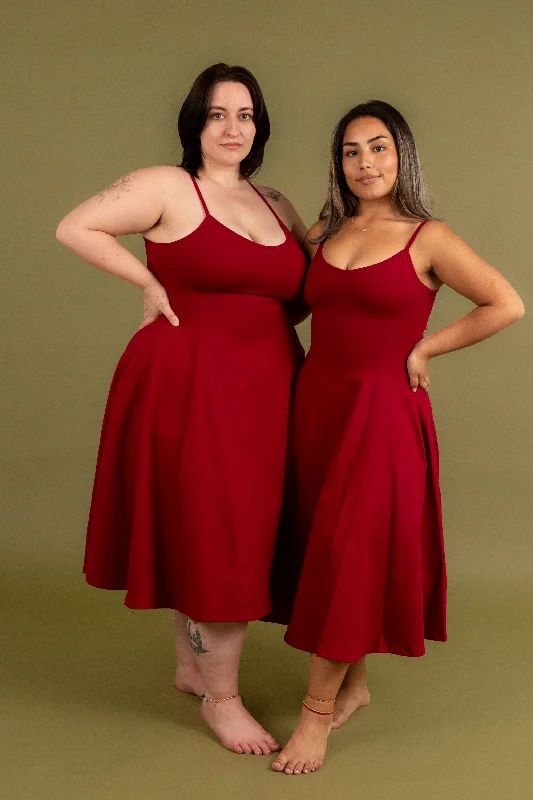 Asri Dress Midi Petite in Burgundy Comfortable Stretch Midi Dress