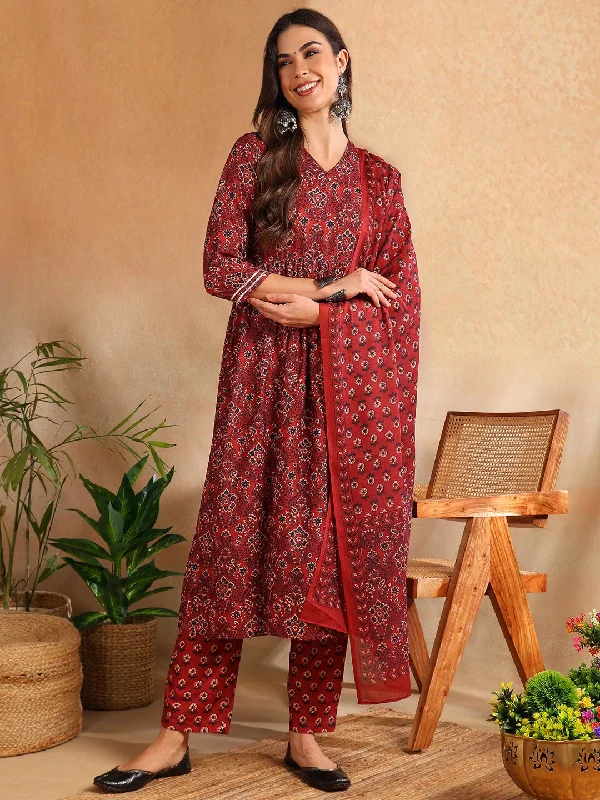 Women's Red Rayon Blend Floral Printed A-Line Kurta Trouser With Dupatta - Ahika Trousers Silk Elegant Women's Red Rayon Blend Floral Printed A-Line Kurta Trouser With Dupatta - Ahika Trousers Silk Elegant