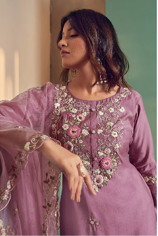 Women's Lavender Embroidered Straight Kurta Trousers With Dupatta Set - Indo Era Trousers Plaid Checkered Women's Lavender Embroidered Straight Kurta Trousers With Dupatta Set - Indo Era Trousers Plaid Checkered