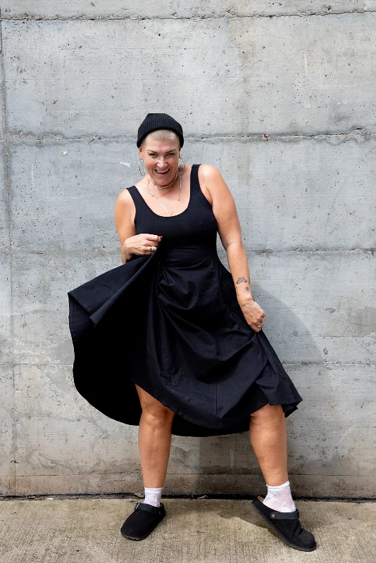 Asri Api Dress Midi in Black Stylish Satin Midi Dress
