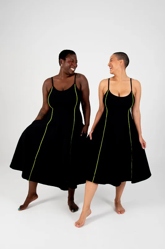Asri Dress Binding Midi in Black/Lime Fashionable Plaid Midi Dress